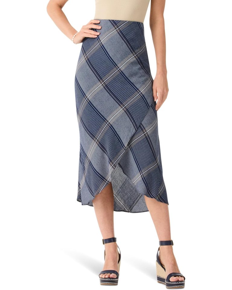 criss cross patterned skirt that is the ideal choice for fashion hacks from Zappos