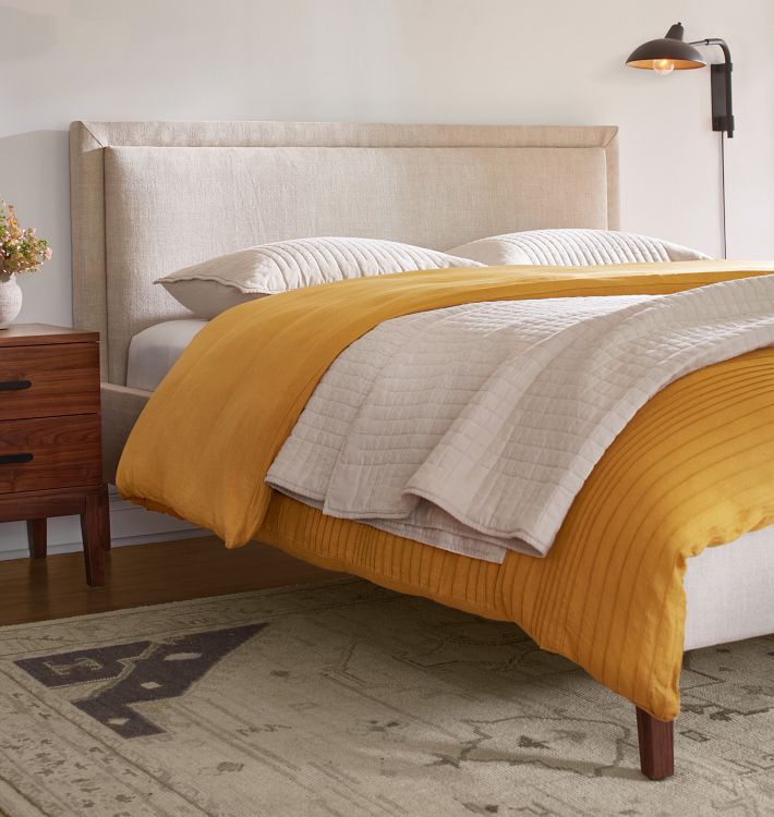 a cozy, comfy, large sized bed to optimise you sleep